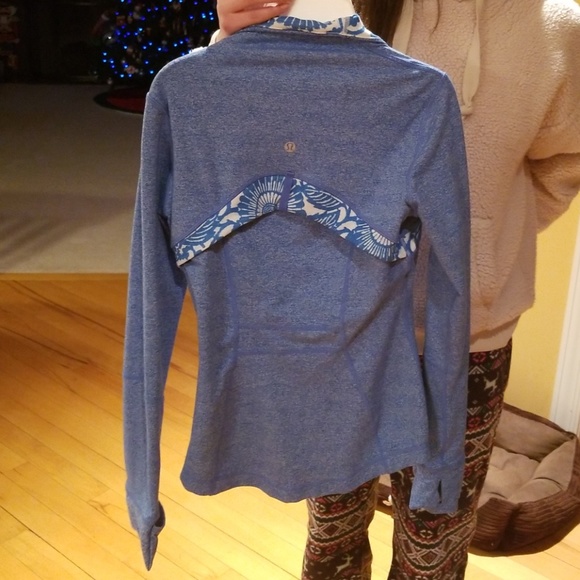 Lululemon Define Jacket - Picture 2 of 5